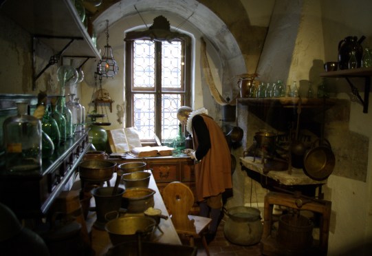 A replica of Libavius' laboratory